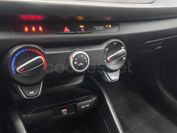 2021 Kia Rio - Foto 7