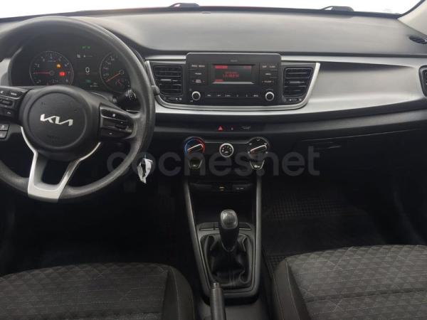 2021 Kia Rio - Foto 3