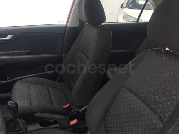 2021 Kia Rio - Foto 4