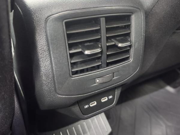 2021 Volkswagen T-Roc - Foto 5