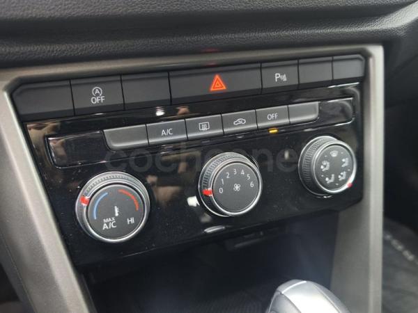 2021 Volkswagen T-Roc - Foto 6