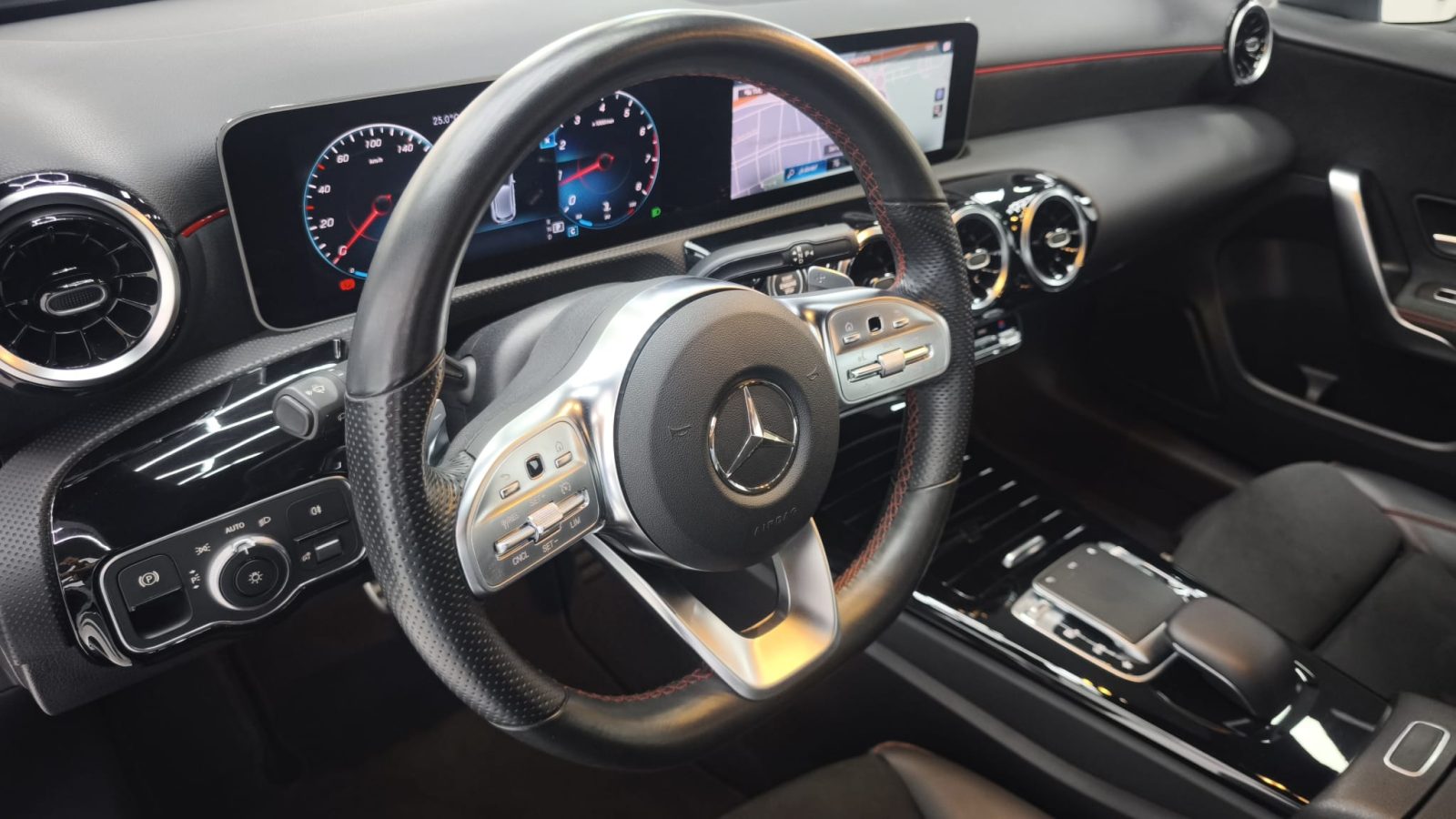 2019 Mercedes-Benz Clase A - Foto 4