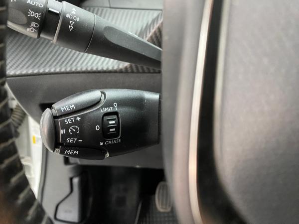 2020 Peugeot 2008 - Foto 8