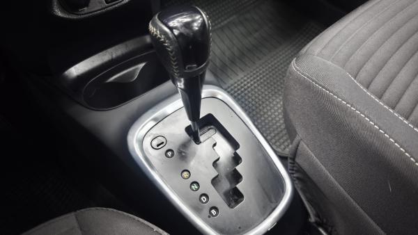 2018 Toyota Yaris - Foto 7