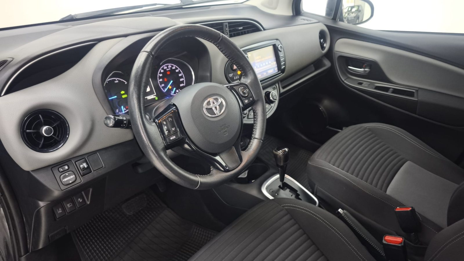2018 Toyota Yaris - Foto 3