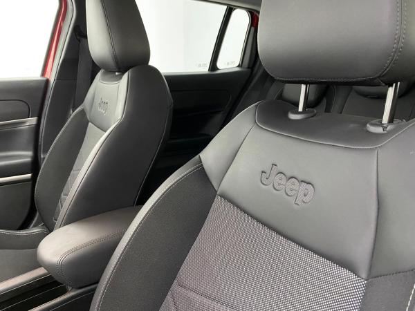 2023 Jeep Avenger - Foto 5