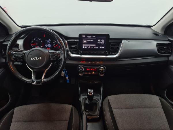 2022 Kia Stonic - Foto 2