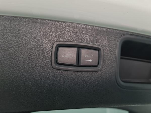 2023 Porsche Macan - Foto 17
