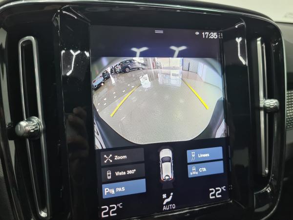 2020 Volvo XC40 - Foto 9