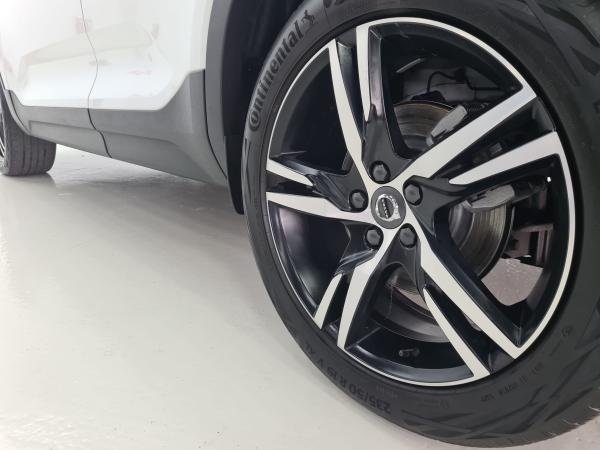 2020 Volvo XC40 - Foto 16