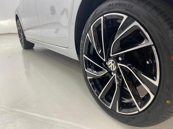 2024 Volkswagen Polo - Foto 9