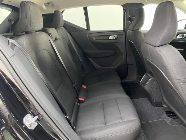 2021 Volvo XC40 - Foto 7