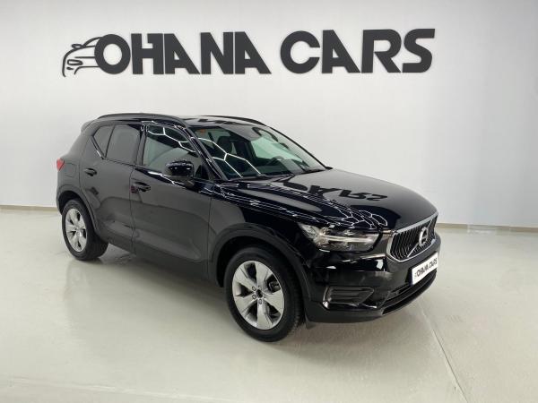 Volvo XC40 1.5 MOMENTUM CORE