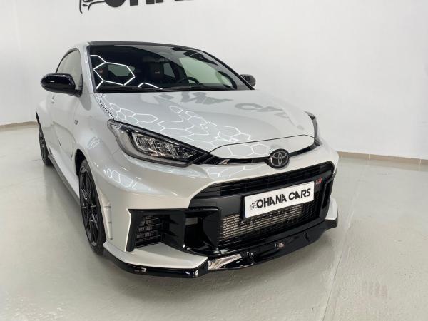 2024 Toyota Yaris - Foto 2