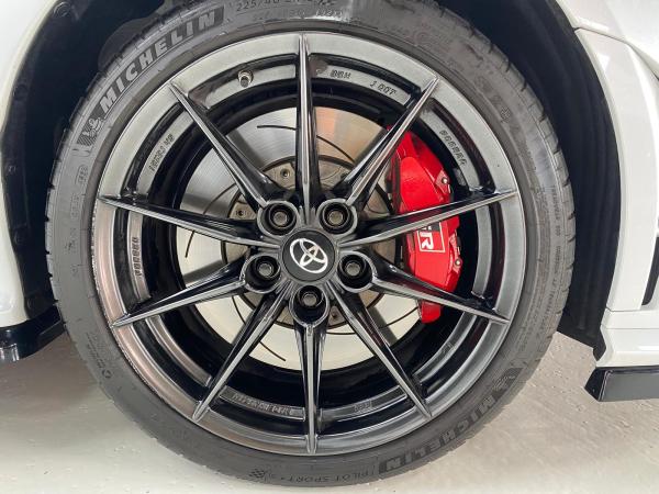 2024 Toyota Yaris - Foto 16