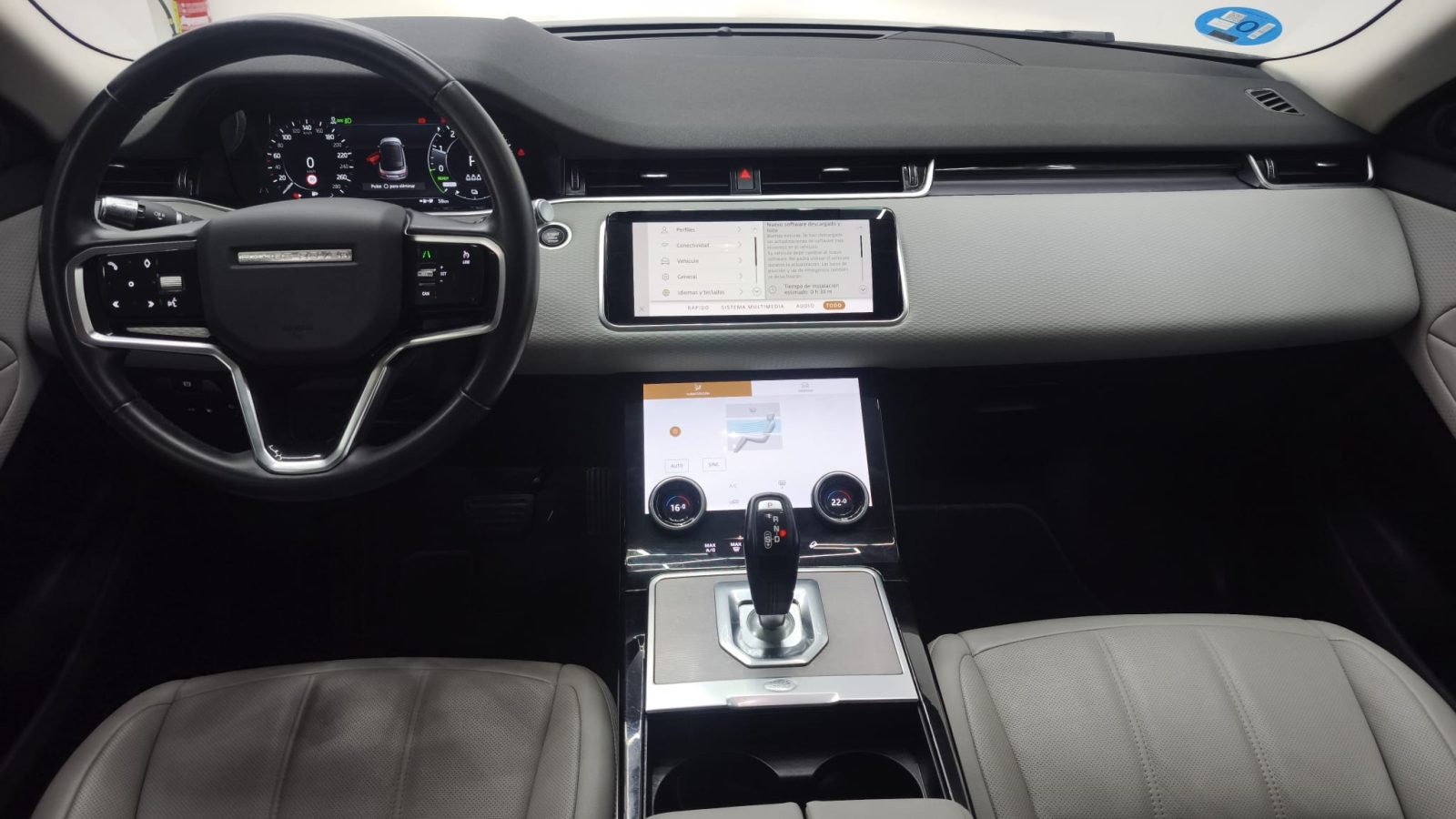 2021 Land Rover Range Rover Evoque - Photo 2