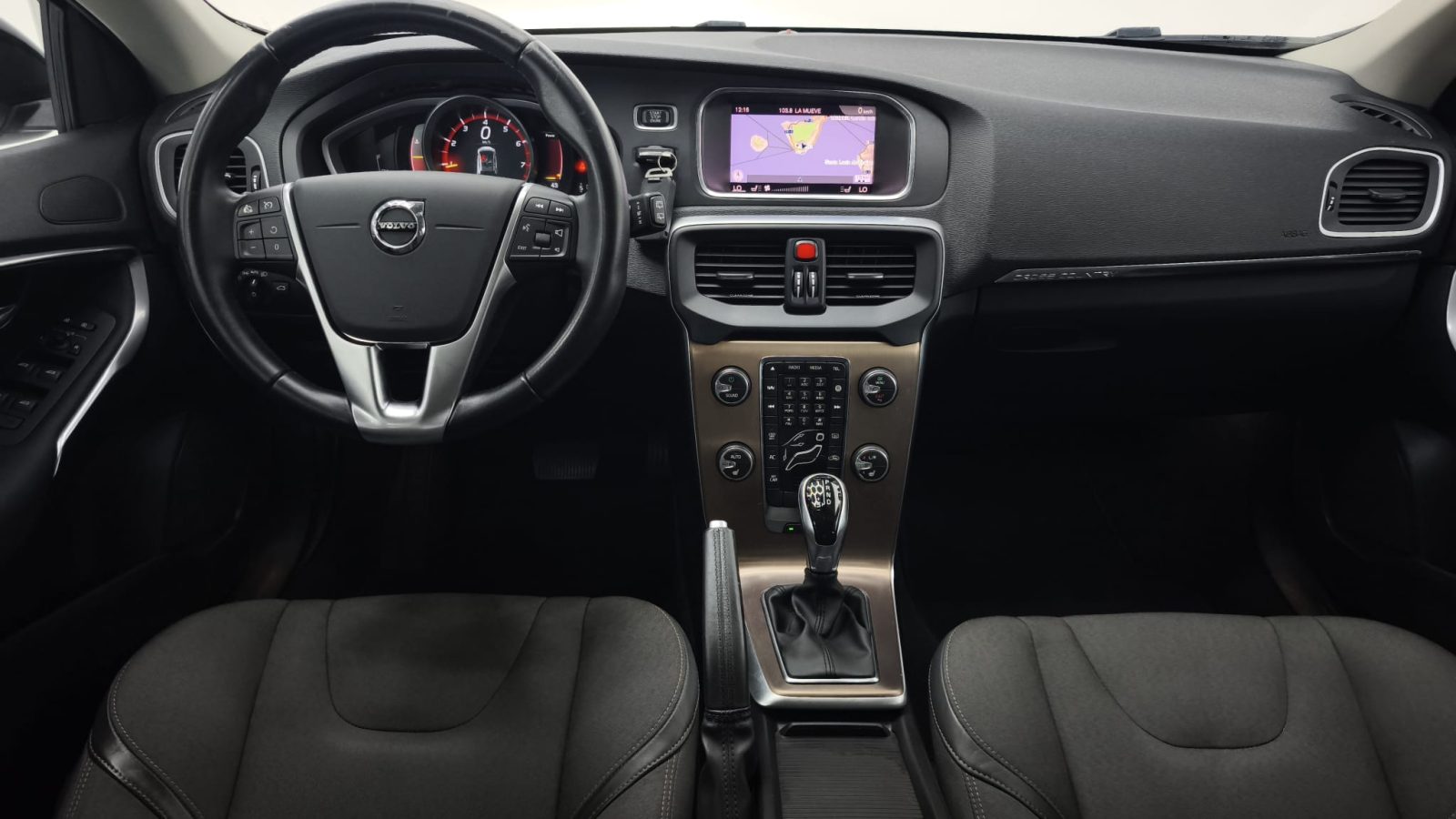 2017 Volvo V40 Cross Country - Foto 2