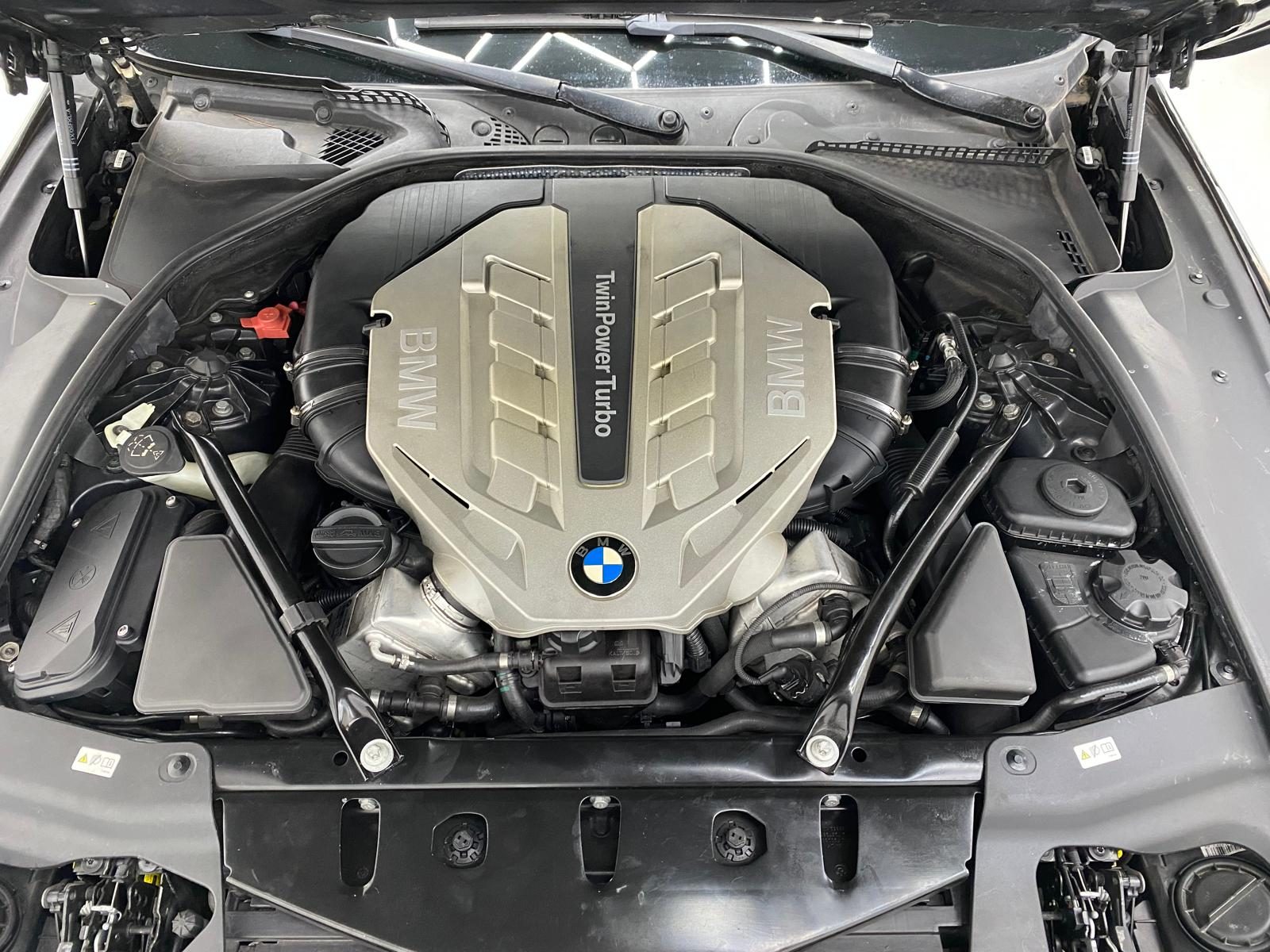 2011 BMW Serie 5 - Foto 11