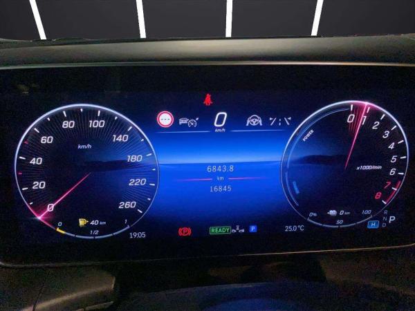 2022 Mercedes-Benz GLC SUV - Photo 9