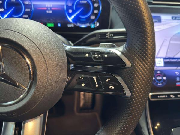 2024 Mercedes-Benz EQE - Foto 12
