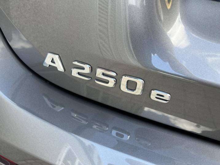 2023 Mercedes-Benz Clase A - Foto 6