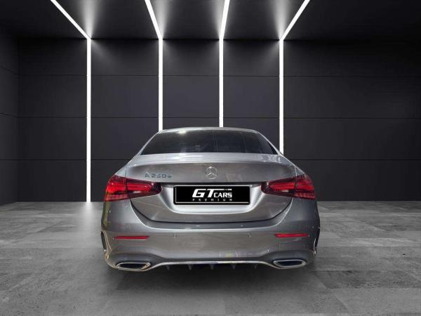 2023 Mercedes-Benz Clase A Sedan - Foto 3