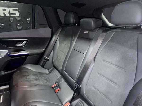 2025 Mercedes-Benz EQE SUV - Foto 16
