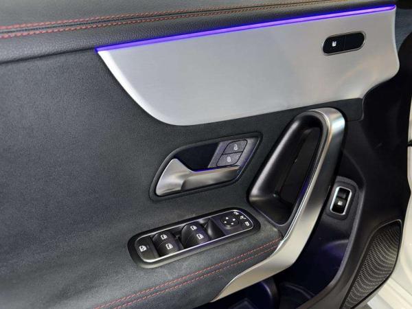 2023 Mercedes-Benz CLA - Foto 15