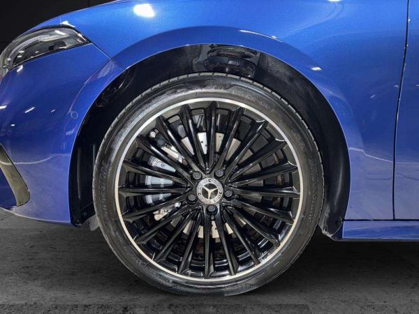 2025 Mercedes-Benz Clase A Sedan - Foto 7