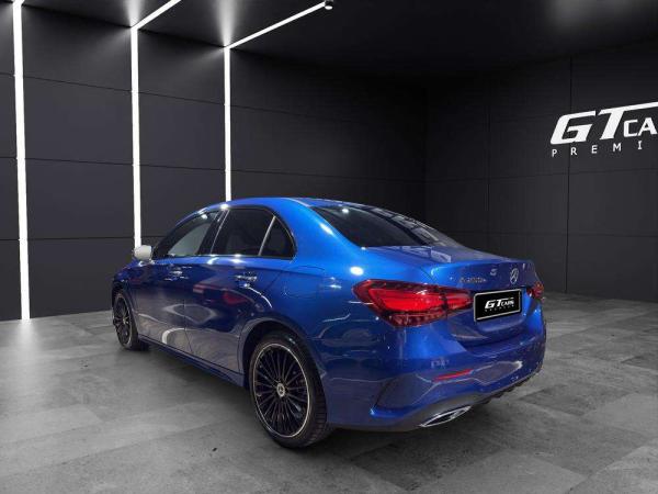 2025 Mercedes-Benz Clase A Sedan - Foto 3