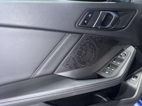 2024 BMW Serie 1 - Foto 15