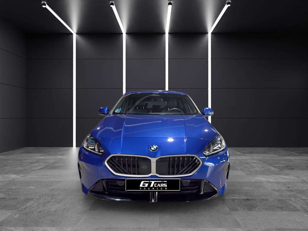 2024 BMW Serie 1 - Foto 4