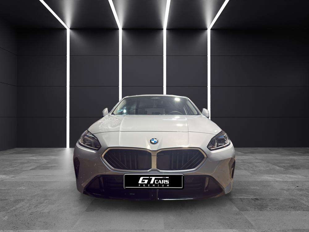 2025 BMW Serie 1 - Foto 5