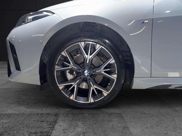 2025 BMW Serie 1 - Foto 8