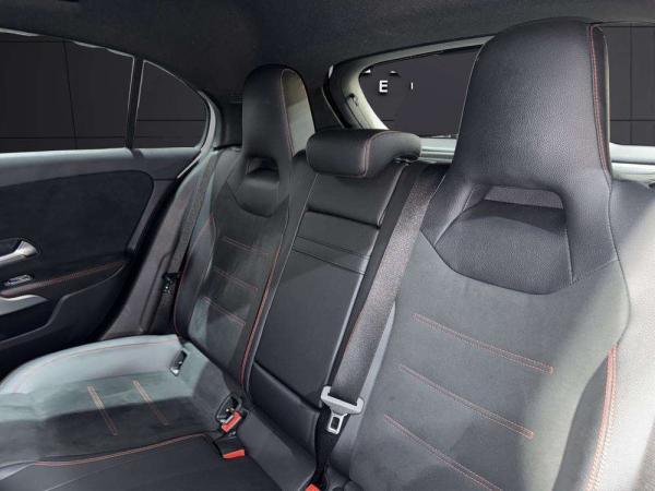 2021 Mercedes-Benz Clase A - Foto 17