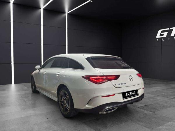 2021 Mercedes-Benz CLA - Foto 2
