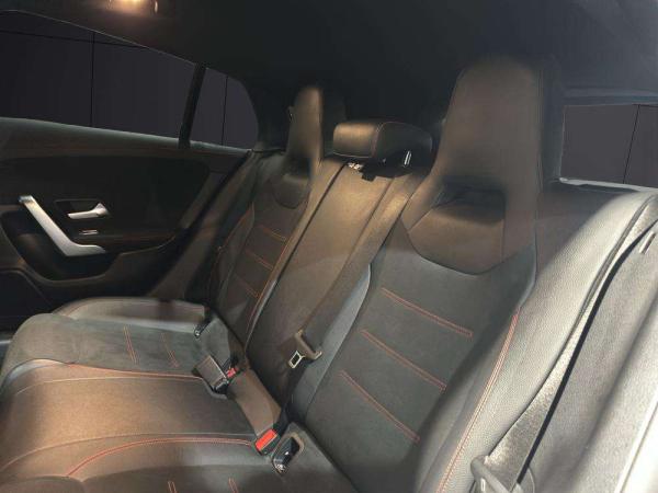 2021 Mercedes-Benz CLA - Foto 16