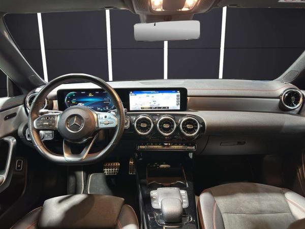 2021 Mercedes-Benz CLA - Foto 9