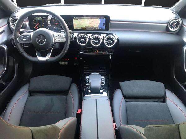 2022 Mercedes-Benz Clase A - Foto 8