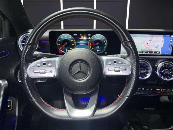 2021 Mercedes-Benz Clase A Sedan - Photo 11
