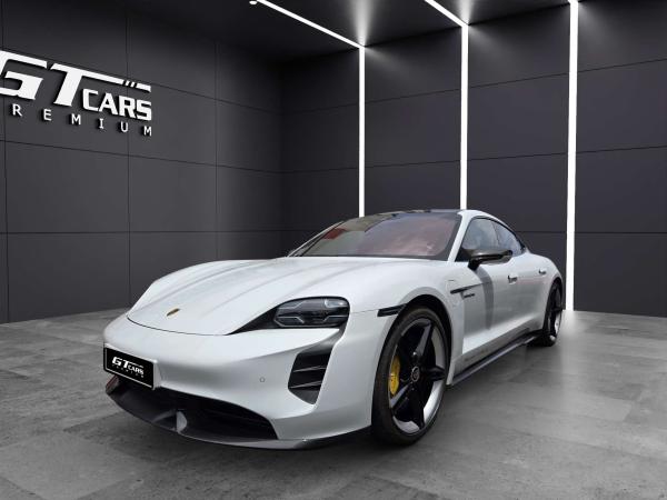Porsche Taycan Turbo S