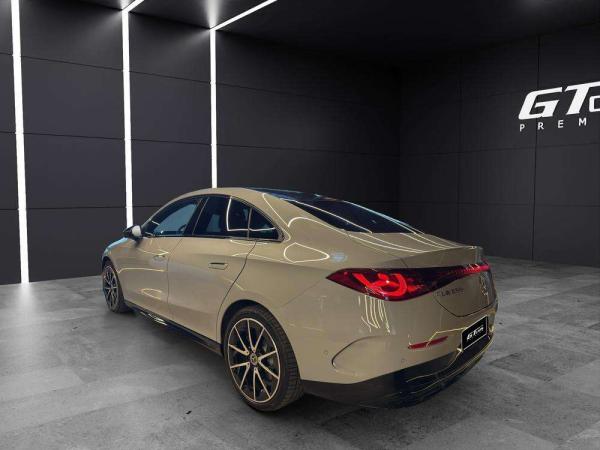 2025 Mercedes-Benz CLA - Foto 3
