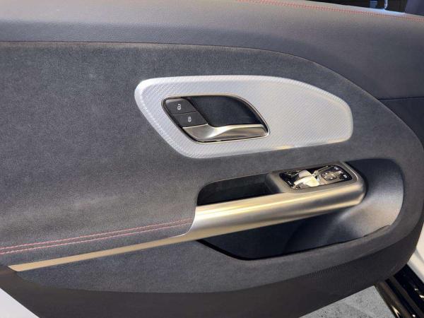 2025 Mercedes-Benz CLA - Foto 14
