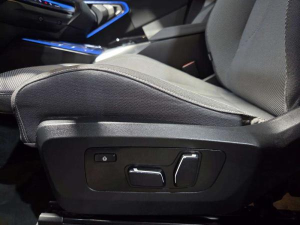 2025 BMW X3 - Foto 16
