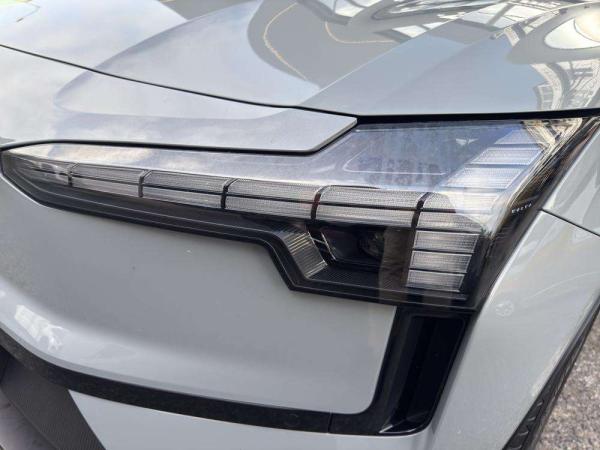 2024 Volvo EX30 - Foto 6