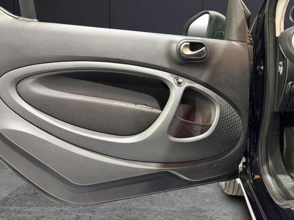 2024 Smart Fortwo - Foto 13