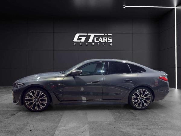 2022 BMW Serie 4 - Foto 2