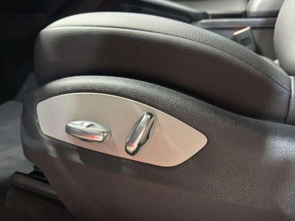 2022 Porsche Macan - Foto 14
