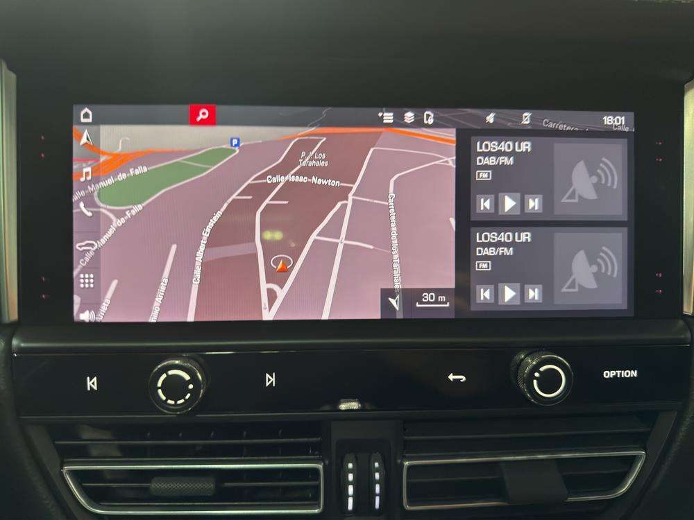 2022 Porsche Macan - Foto 12