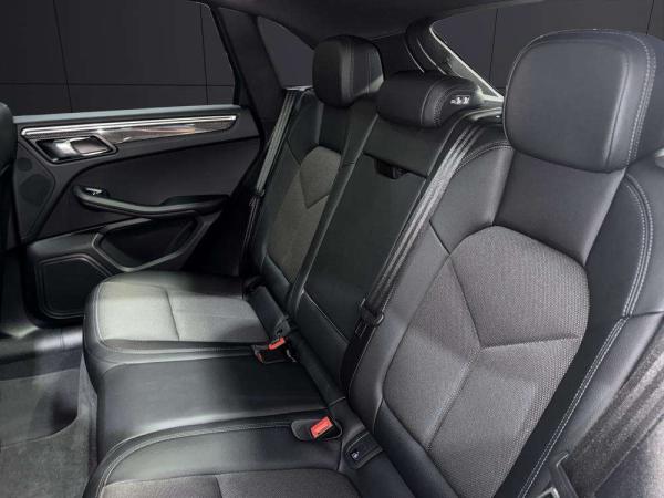 2022 Porsche Macan - Foto 16